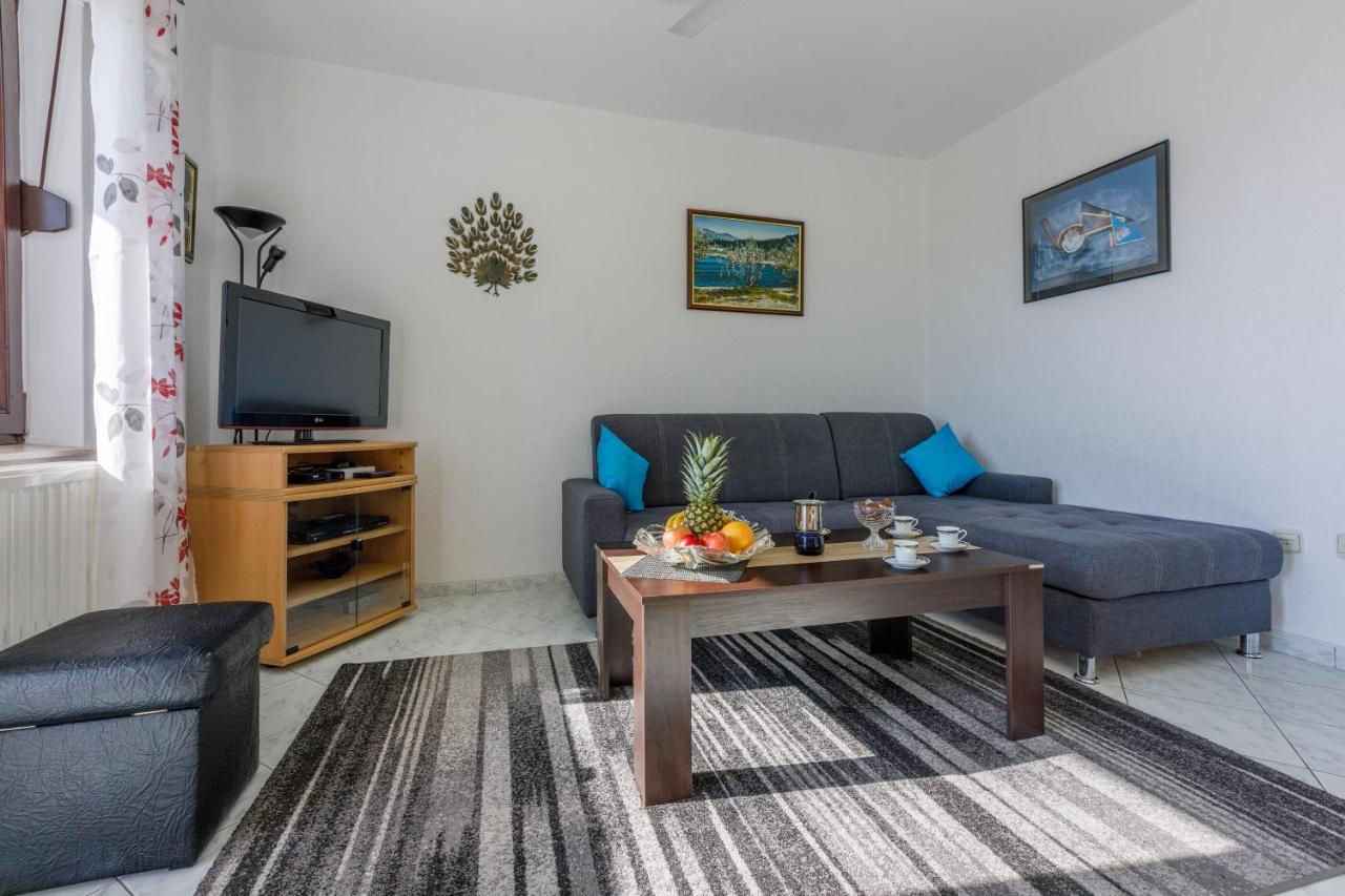 נובי ווינודולסקי Apartments Budzyn מראה חיצוני תמונה