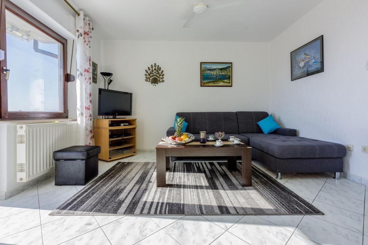 נובי ווינודולסקי Apartments Budzyn מראה חיצוני תמונה